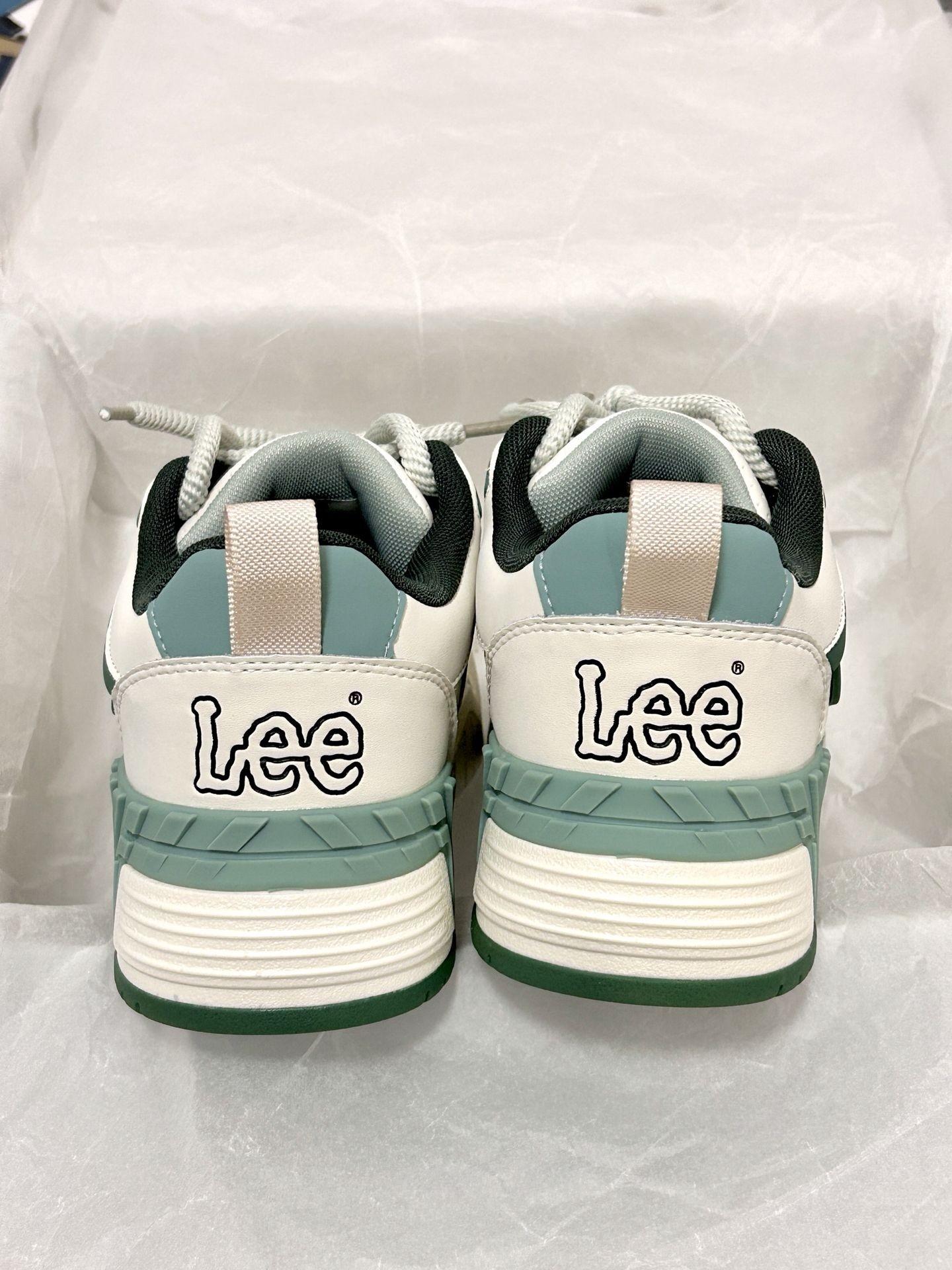 Lee白绿板鞋➕小帕🧸充电宝✔️喔粗去丸啦…